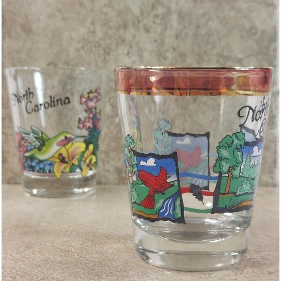 North Caroline Shot Glass Set of 2 Red Yellow Bird Souvenir Travel Memorabilia - Picture 6 of 12